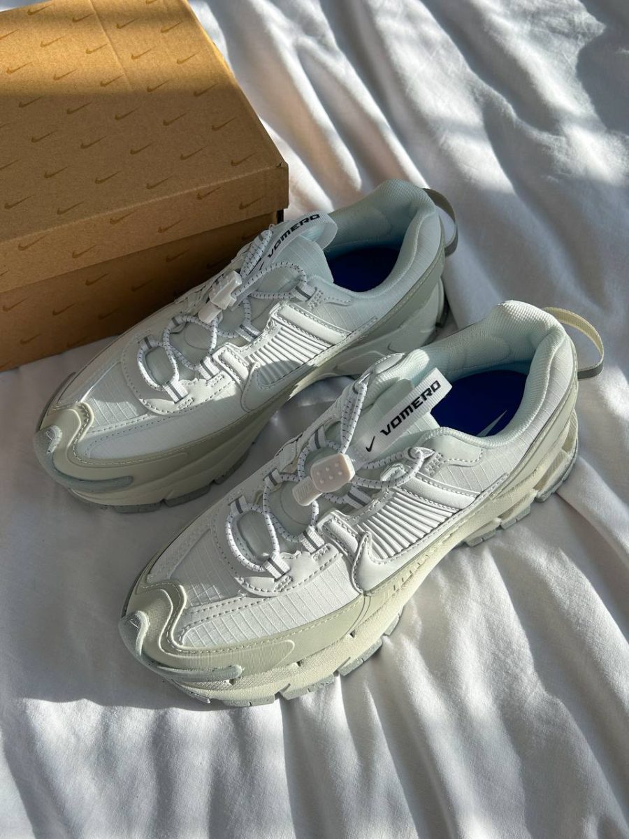Кросівки Nike Air Zoom Vomero Roam Summit White