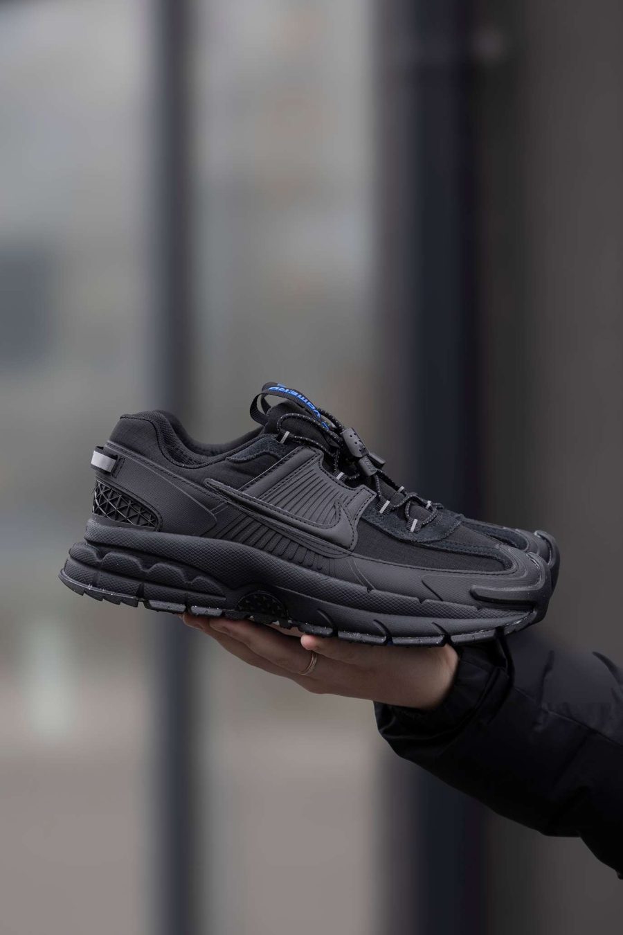 Кроссовки Nike Zoom Vomero Roam Black