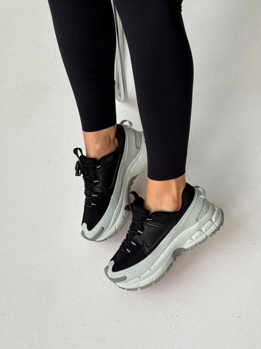 Кроссовки Nike Zoom Vomero Roam Black Light Silver