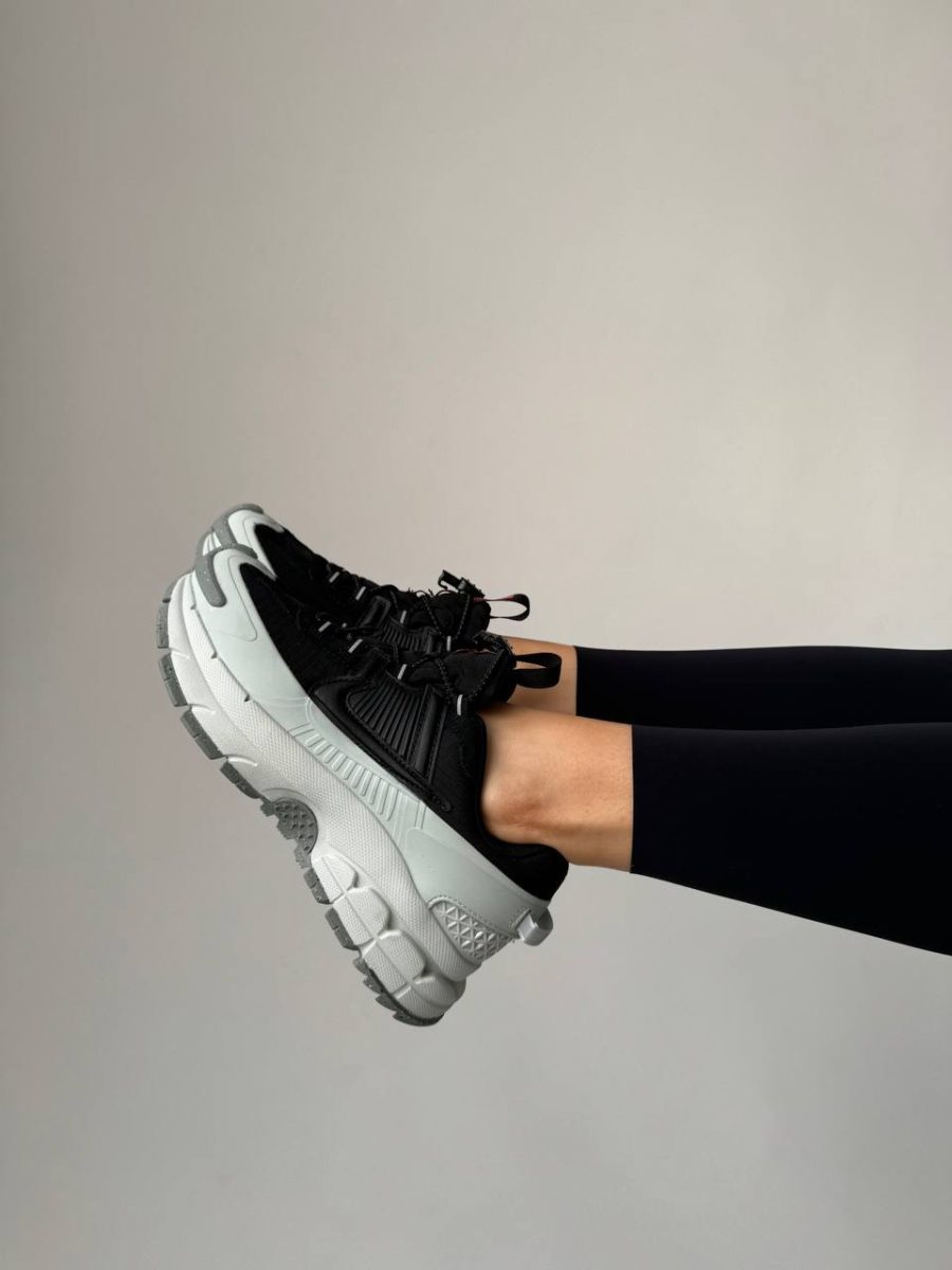 Кроссовки Nike Zoom Vomero Roam Black Light Silver