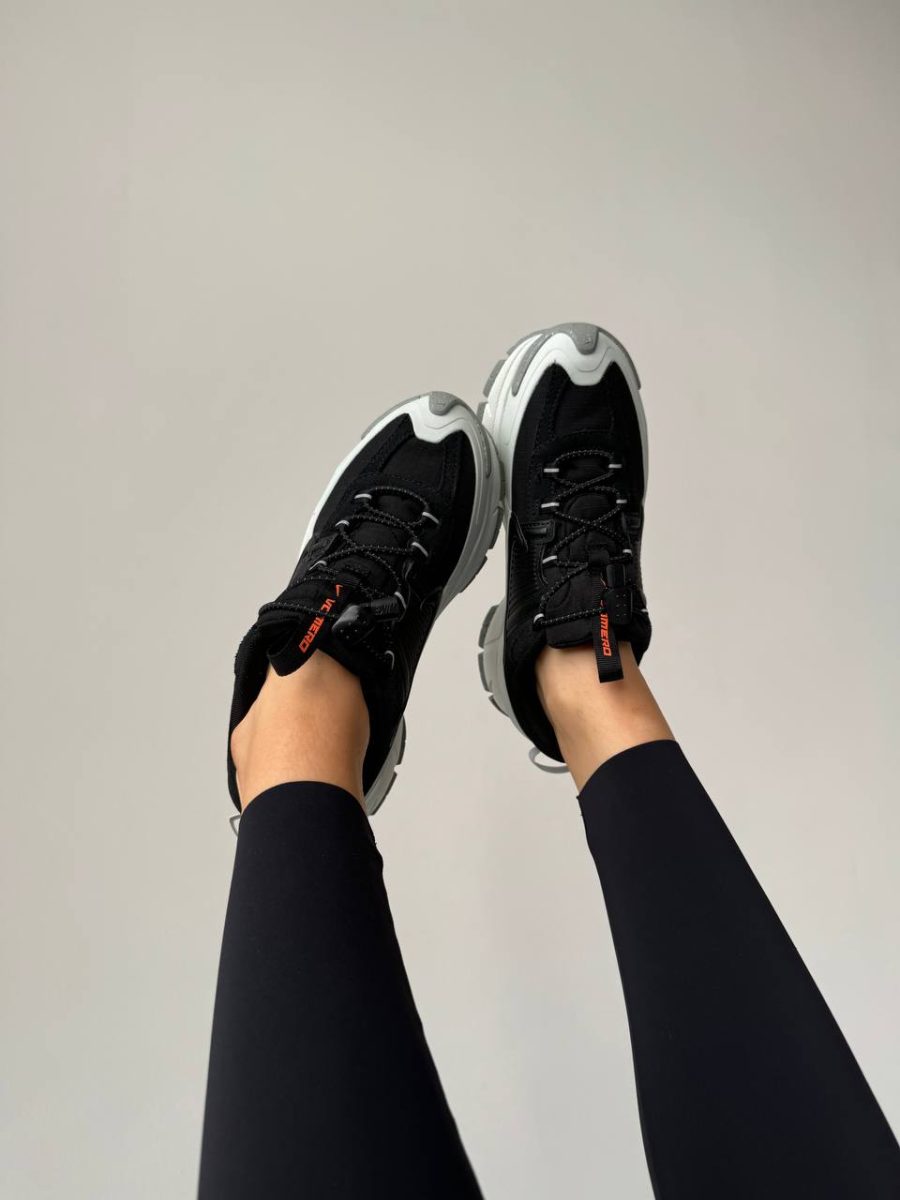 Кроссовки Nike Zoom Vomero Roam Black Light Silver