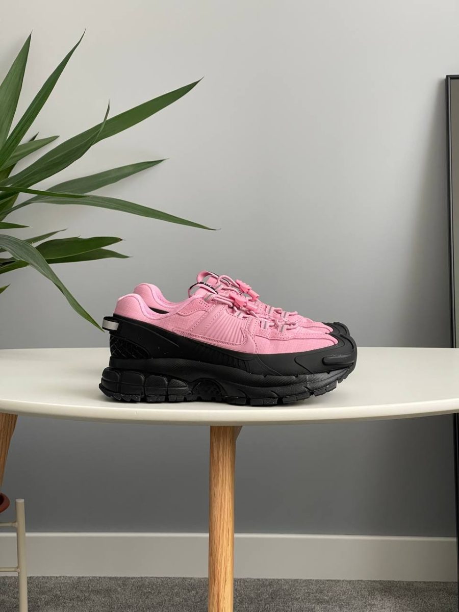 Кросівки Nike Zoom Vomero Roam Elemental Pink Anthracite
