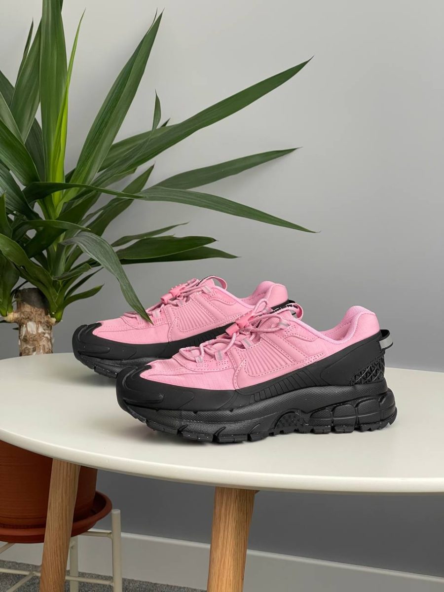 Кросівки Nike Zoom Vomero Roam Elemental Pink Anthracite