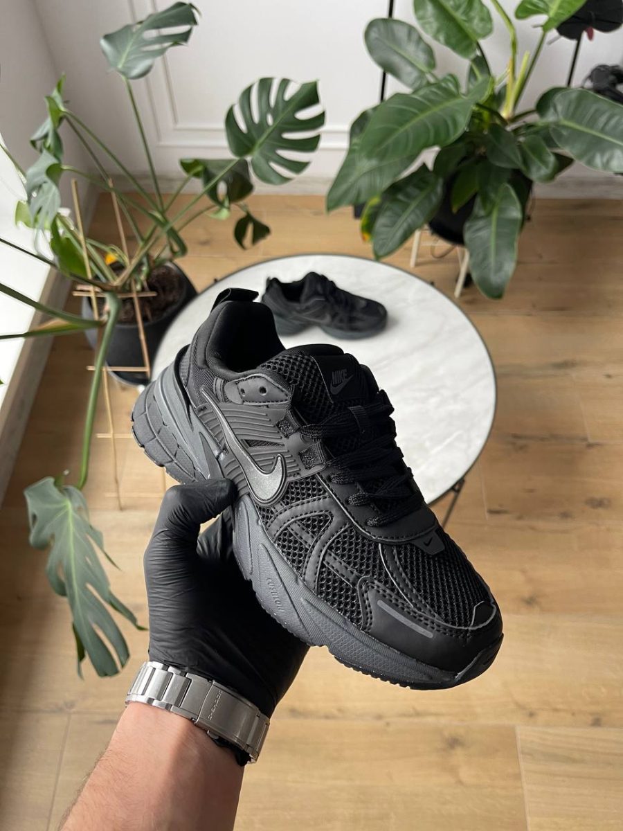 Кросівки Nike V2K Run Black Anthracite