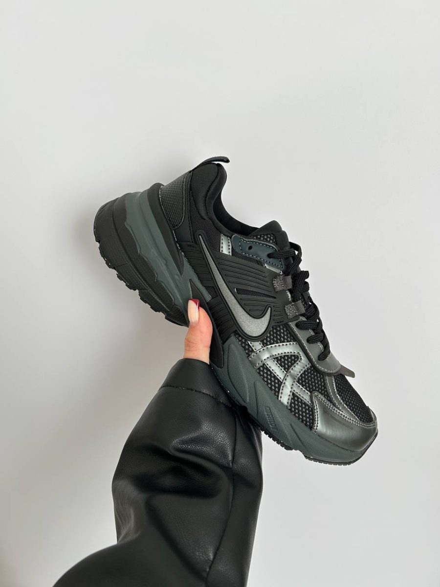 Кросівки Nike V2K Run Black