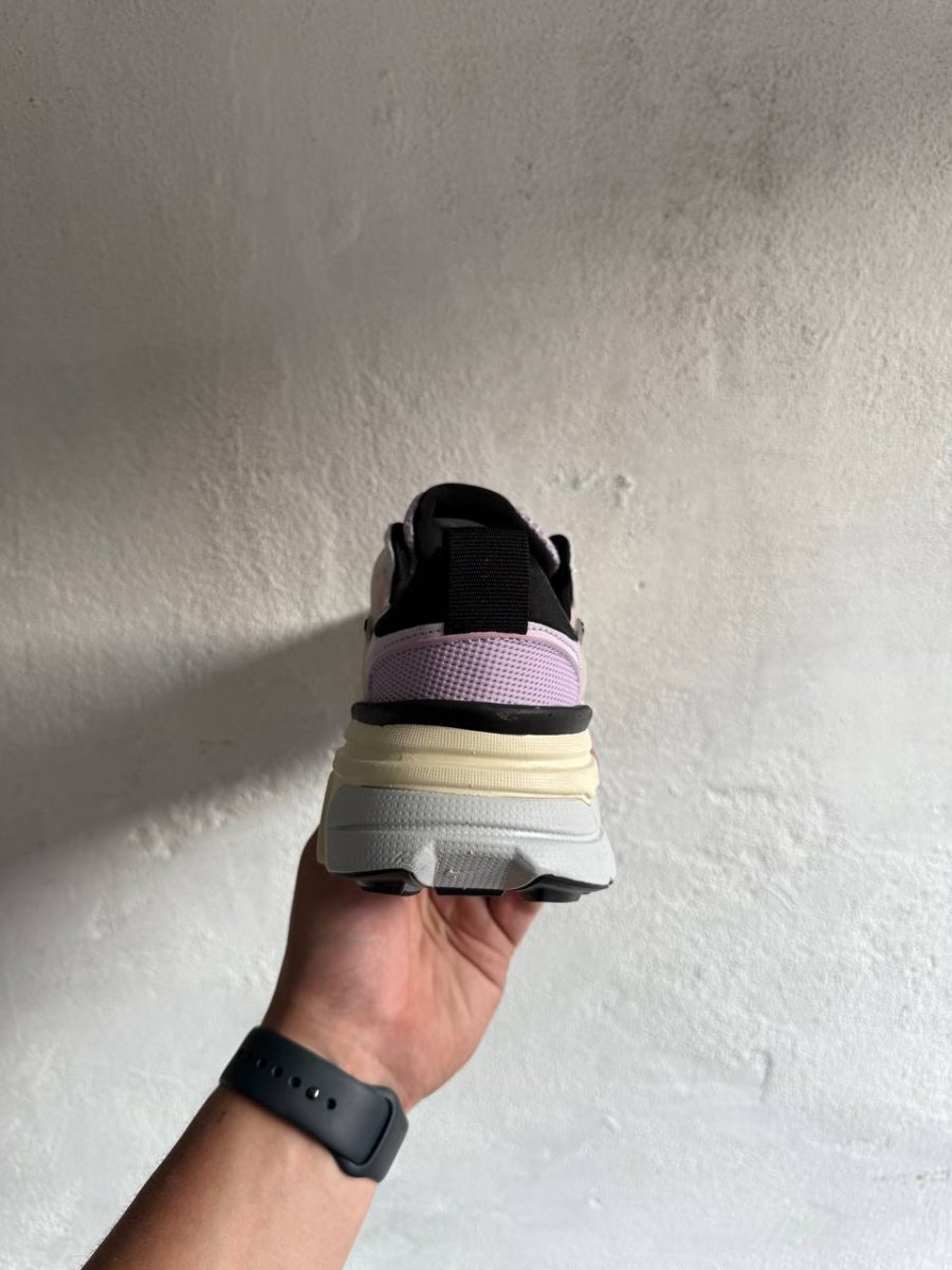Кросівки Nike V2K Run Doll Barely Grape