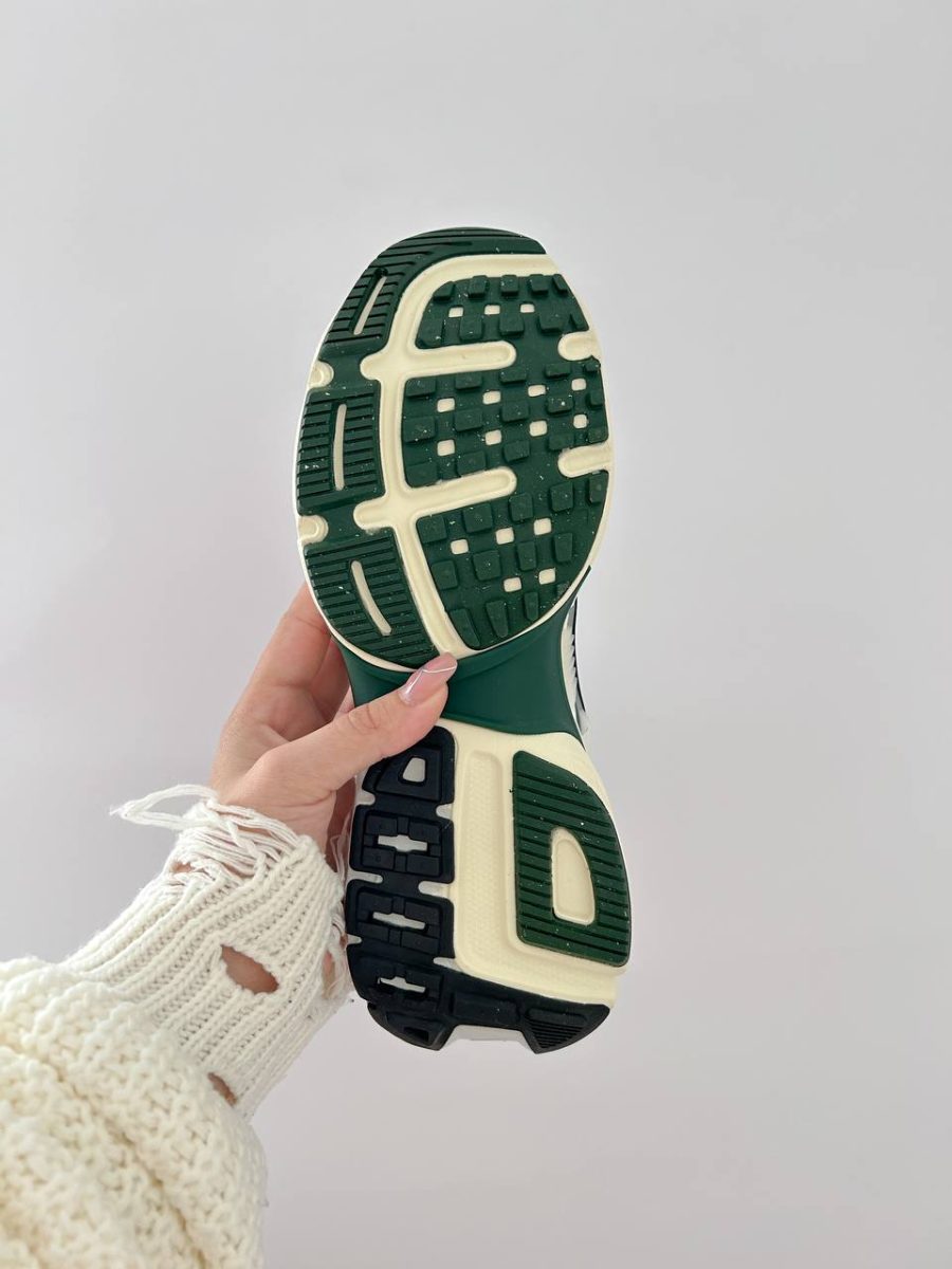 Кросівки Nike V2K Run Fir