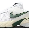 Кросівки Nike V2K Run Fir