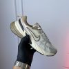 Кроссовки Nike V2K Run Light Orewood Brown