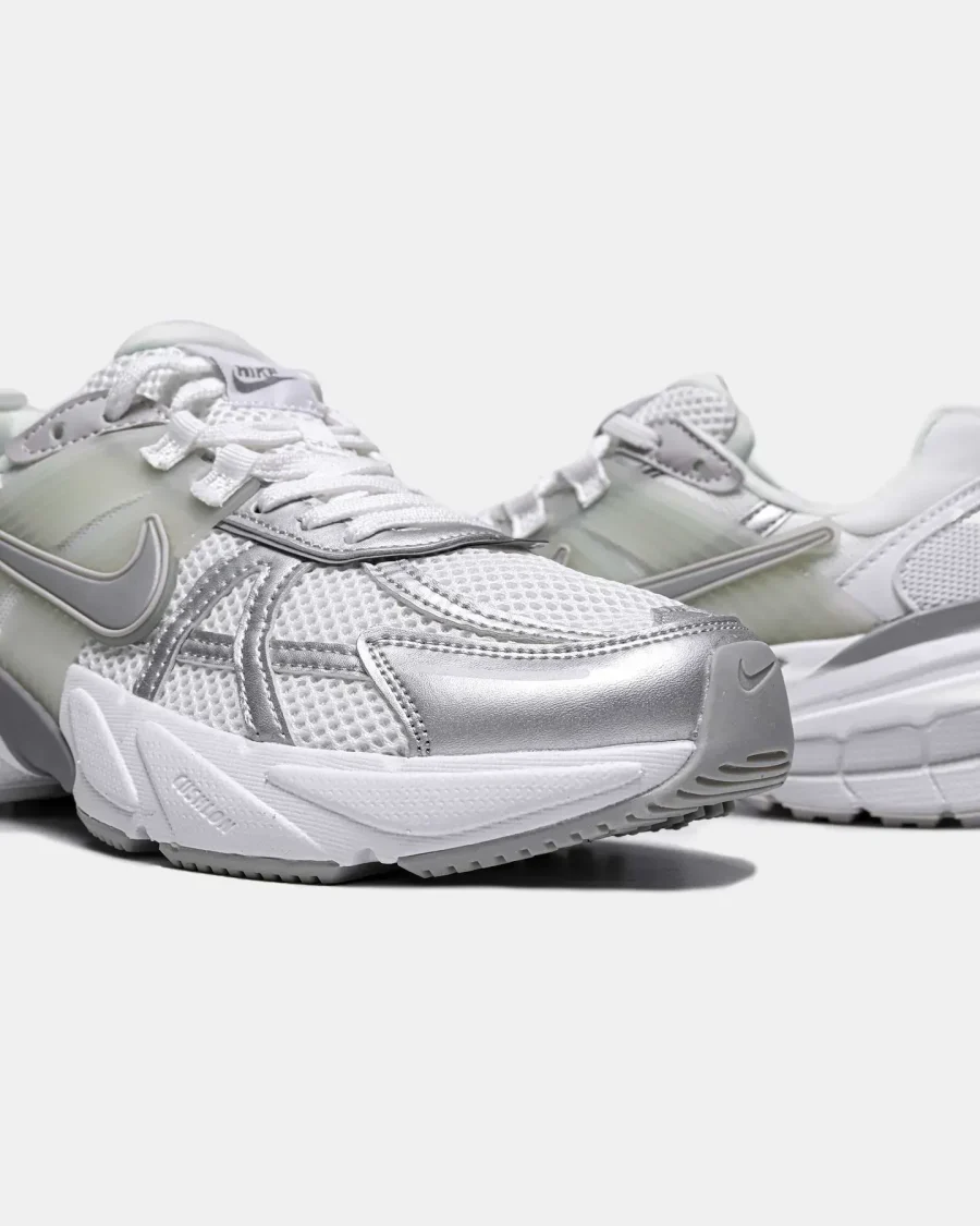 Кросівки Nike V2K Run Metallic Silver