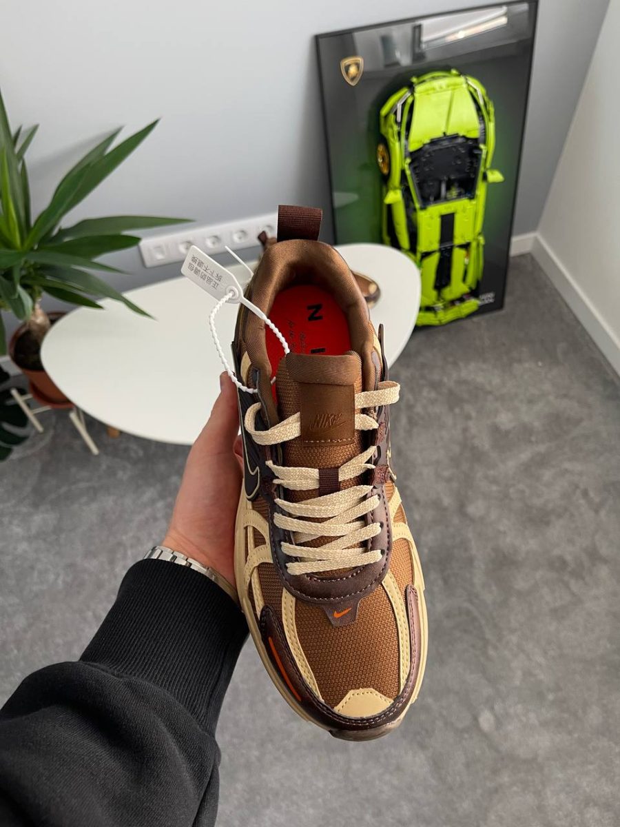 Кроссовки Nike V2k Run Light British Tan