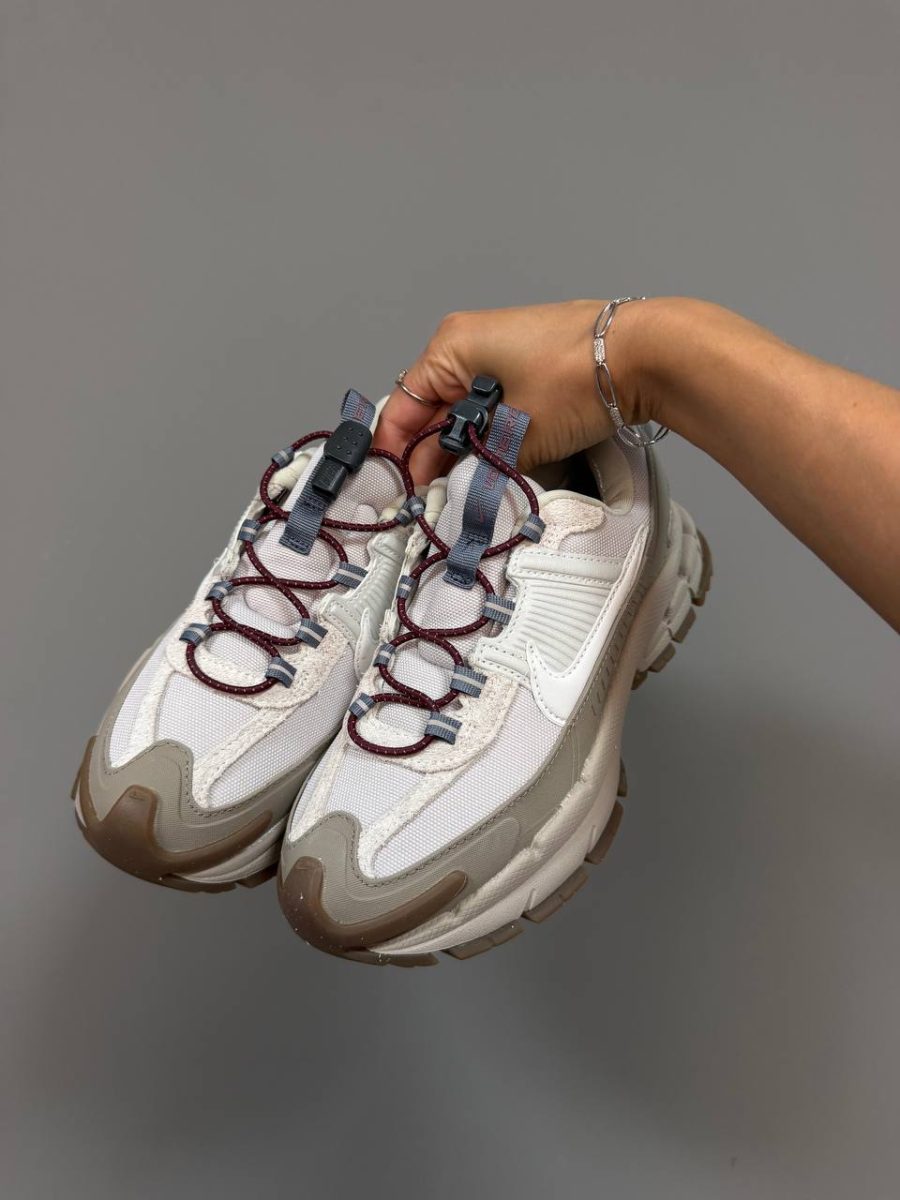 Кросівки Nike Zoom Vomero Roam College Grey Gum