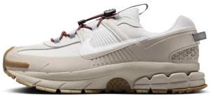 Кросівки Nike Zoom Vomero Roam College Grey Gum